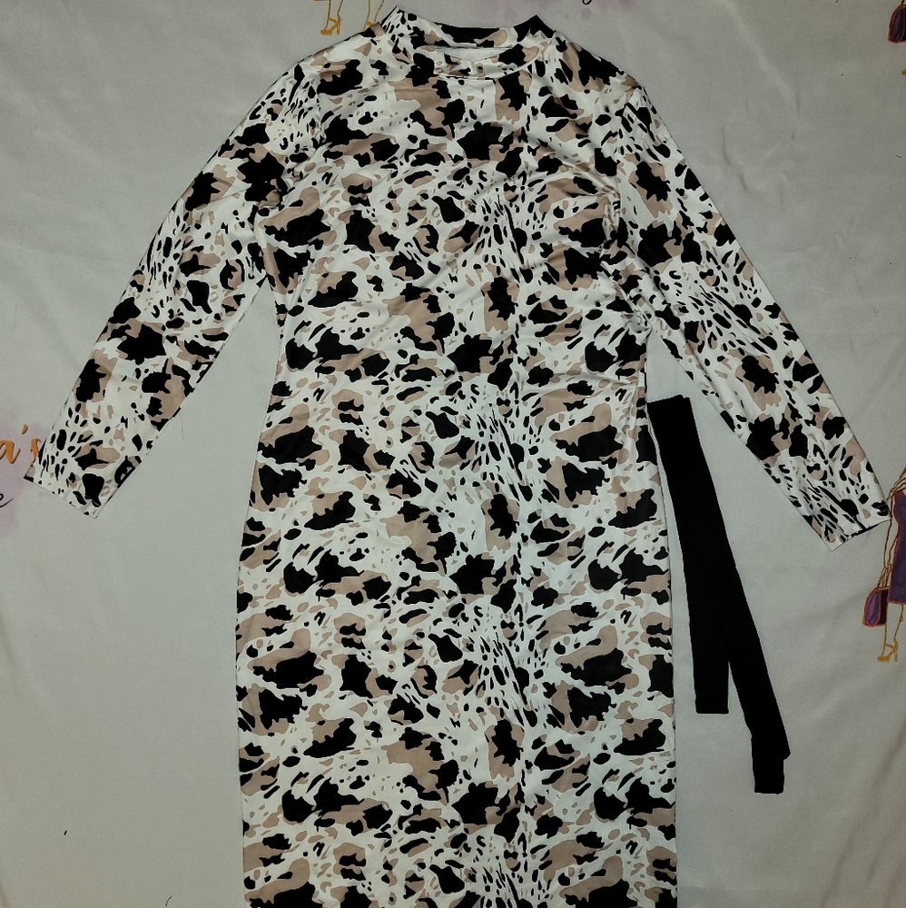 Wildly Chic Bodycon Dress